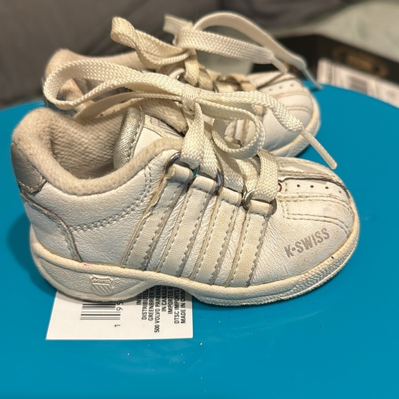 Baby K-Swiss sneakers tiny .. 2 US , 17 Eur , 1.5 UK great condition - Picture 13 of 15